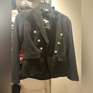 Blazer with pearl like buttons good for fancy events